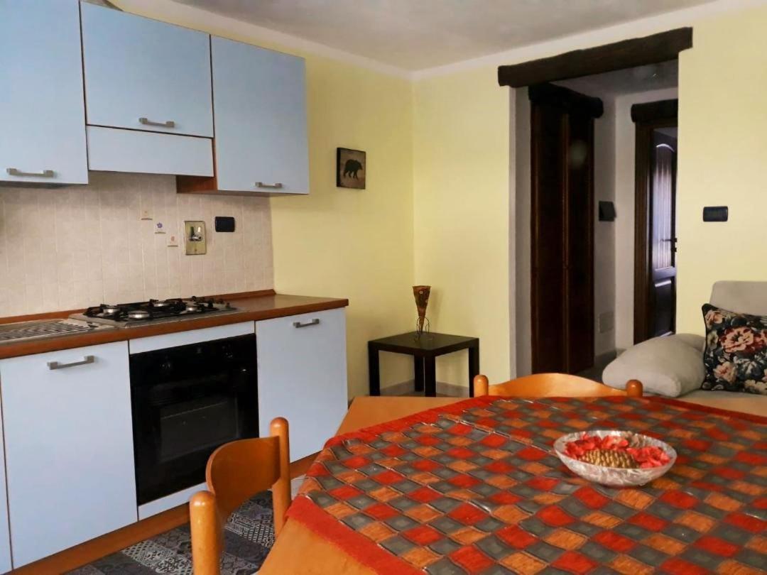 Ferienwohnung La Sauza Usseaux Exterior foto