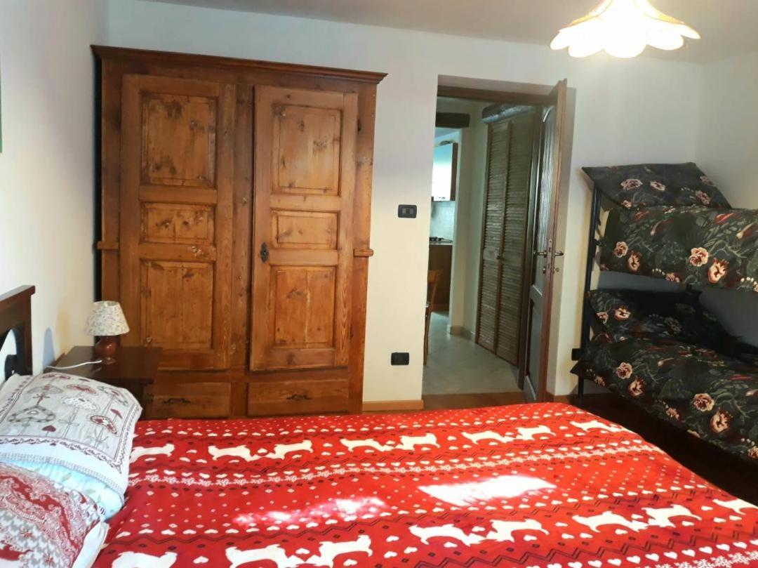 Ferienwohnung La Sauza Usseaux Exterior foto